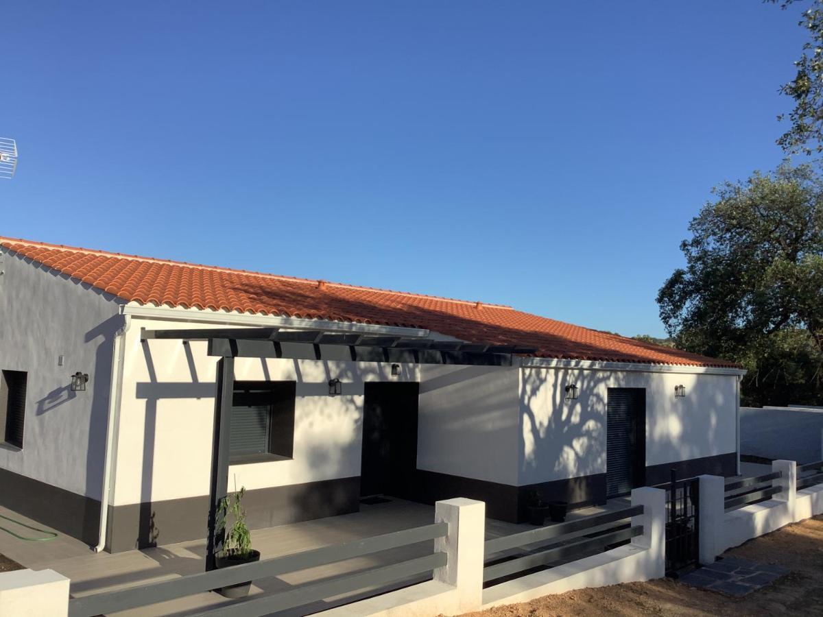Casa Rural Camino De La Data Valencia de Alcántara Exterior foto